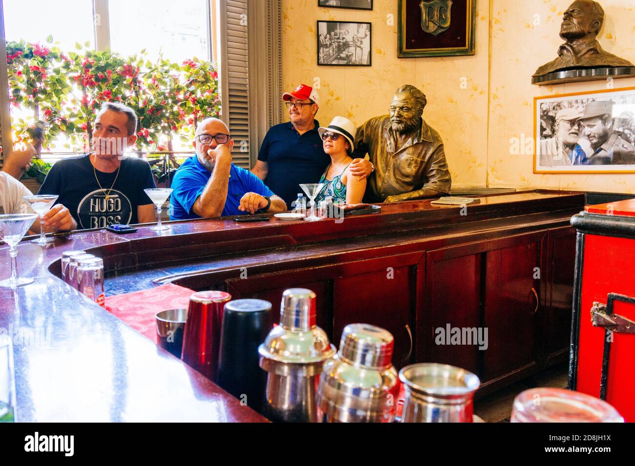 El Floridita, venue for Daiquiri cocktail and Hemingway's favorite bar