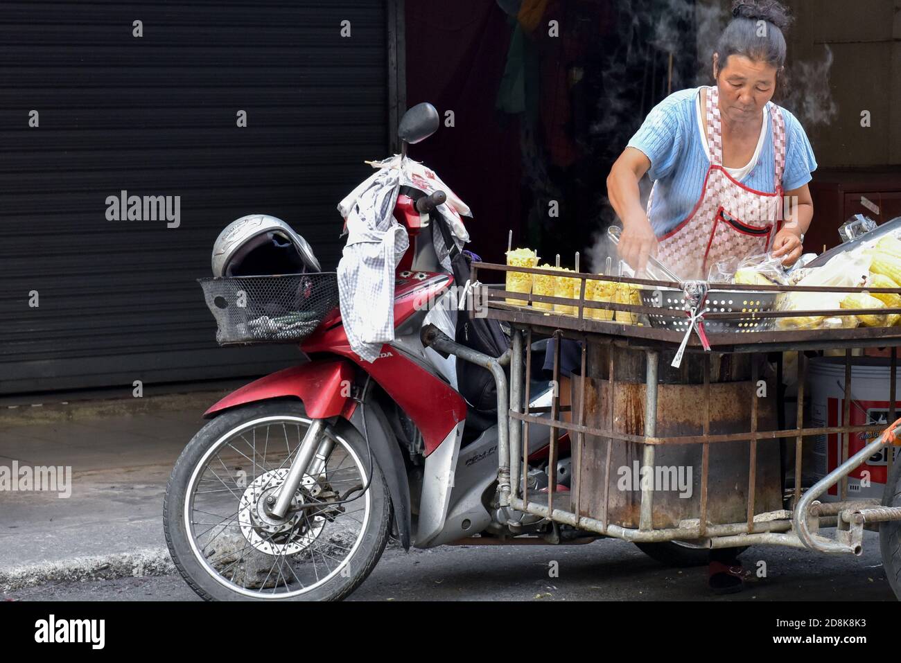 Street food vendor, Chiang Mai, Thailand Stock Photo