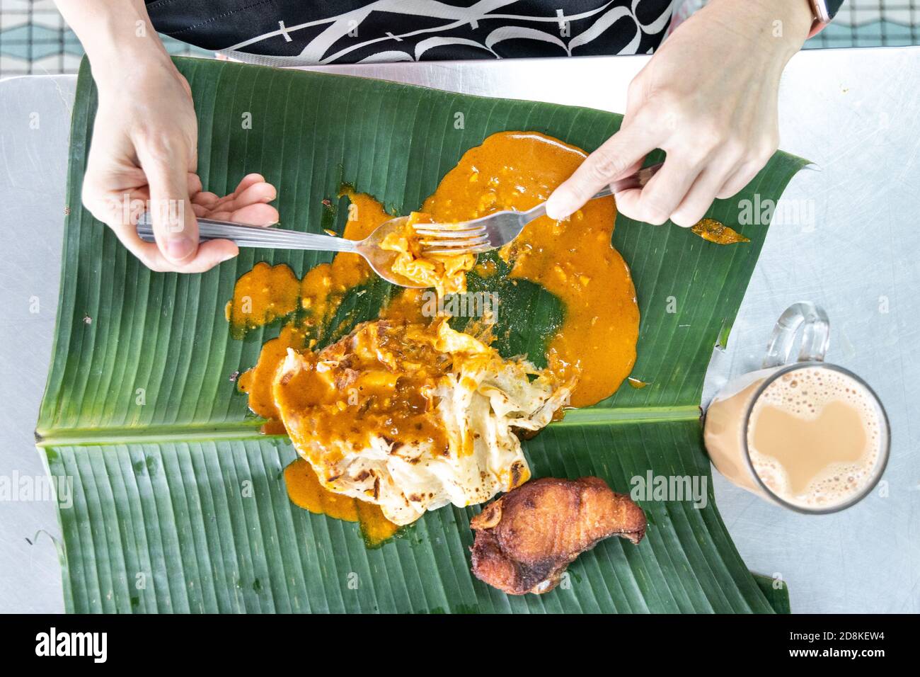 Roti Canai And Teh Tarik High Resolution Stock Photography And Images Alamy