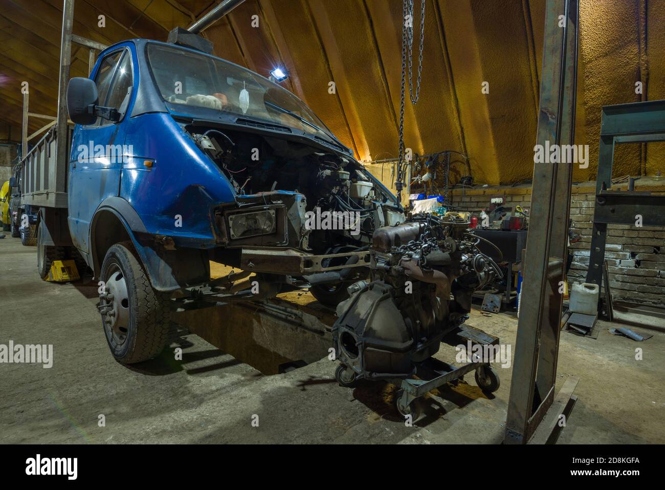 ST. PETERSBURG, RUSSIA - AUGUST 12, 2020: Crashed Gazelle light truck with a removed engine on a car service Stock Photo