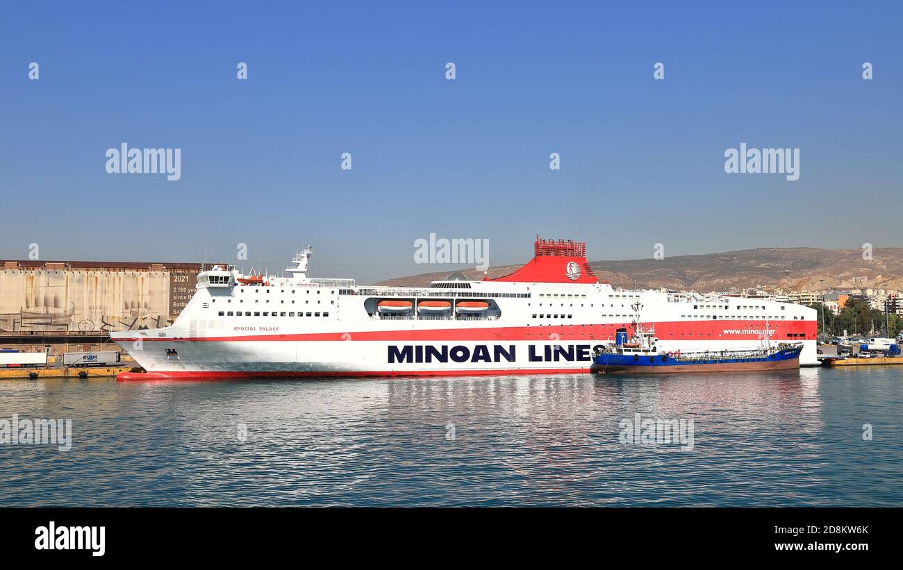 The Minoan Lines high speed Ro-Pax ferry, Knossos Palace, docked in the  Greek port of Piraeus. The ship was built in 2000 Stock Photo - Alamy