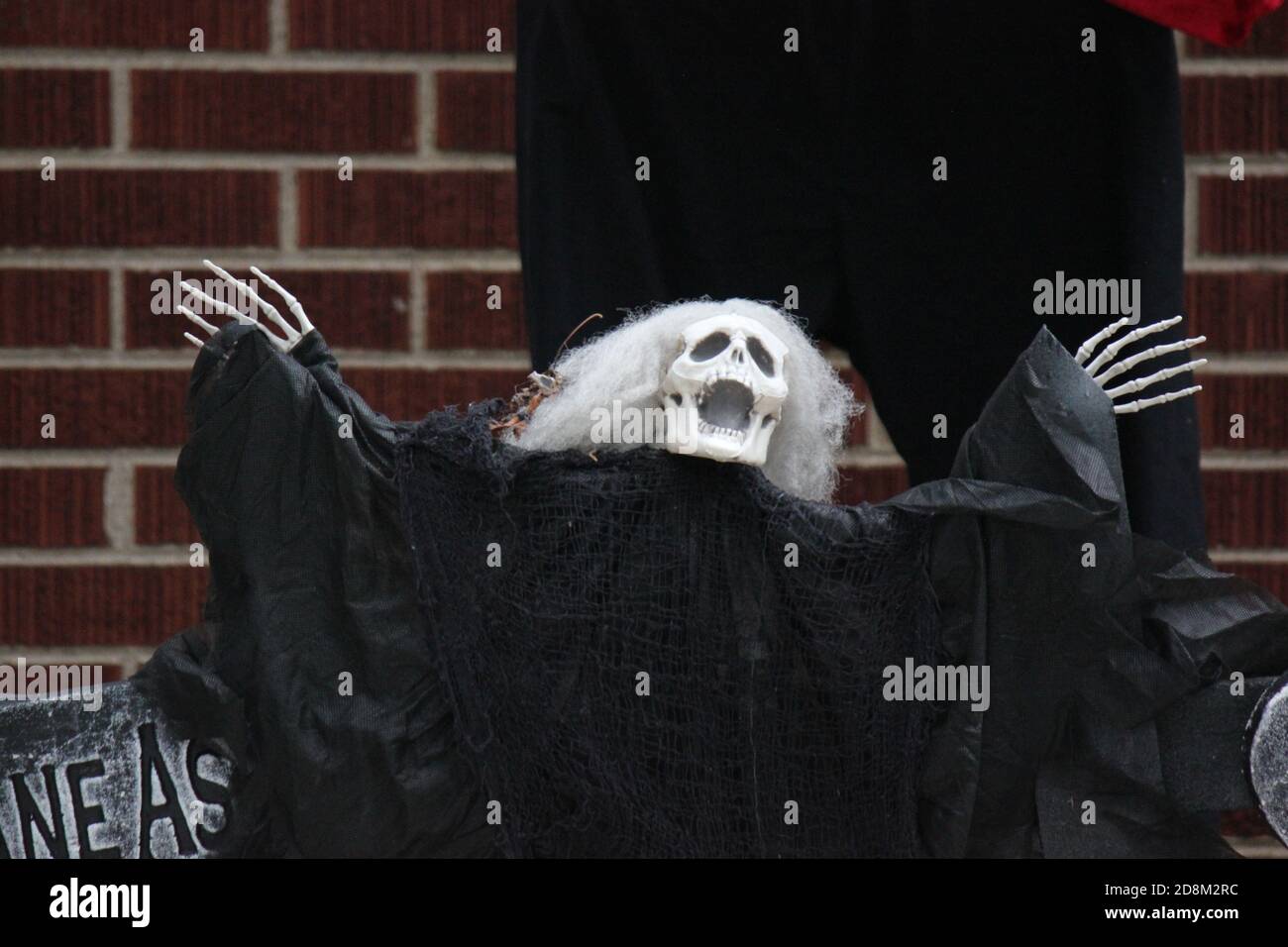 Scary Halloween lawn decorations Stock Photo Alamy