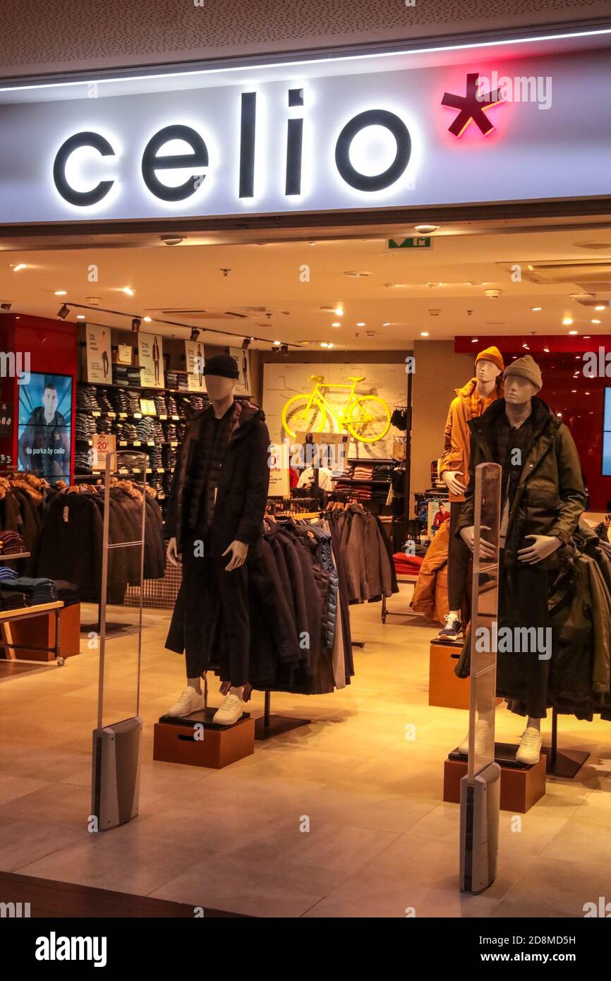 CELIO PLANS TO CLOSE 102 SHOPS IN FRANCE Stock Photo - Alamy