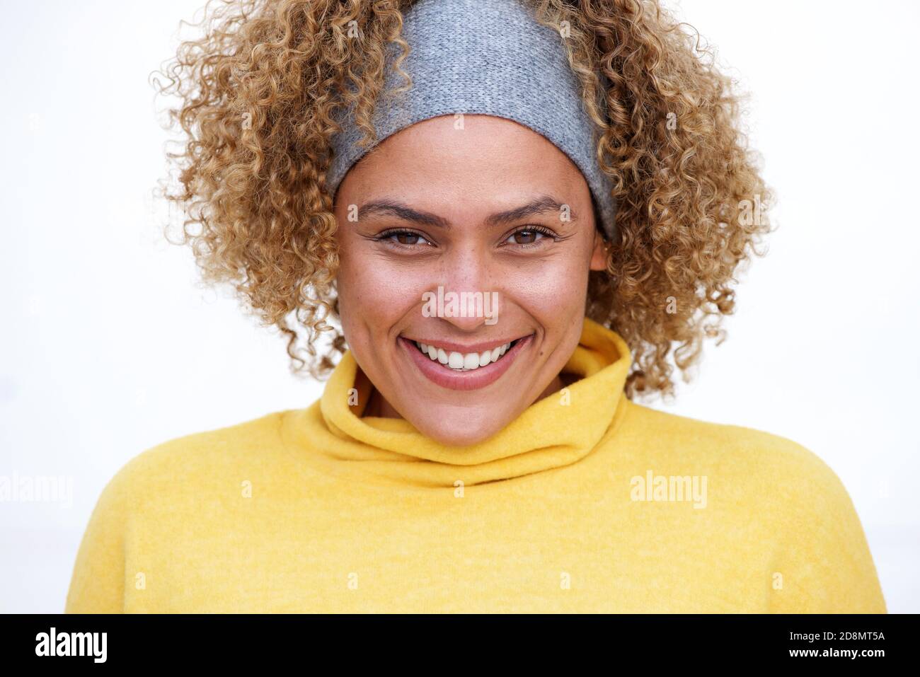 Close up portrait of beautiful smiling african american woman with ...