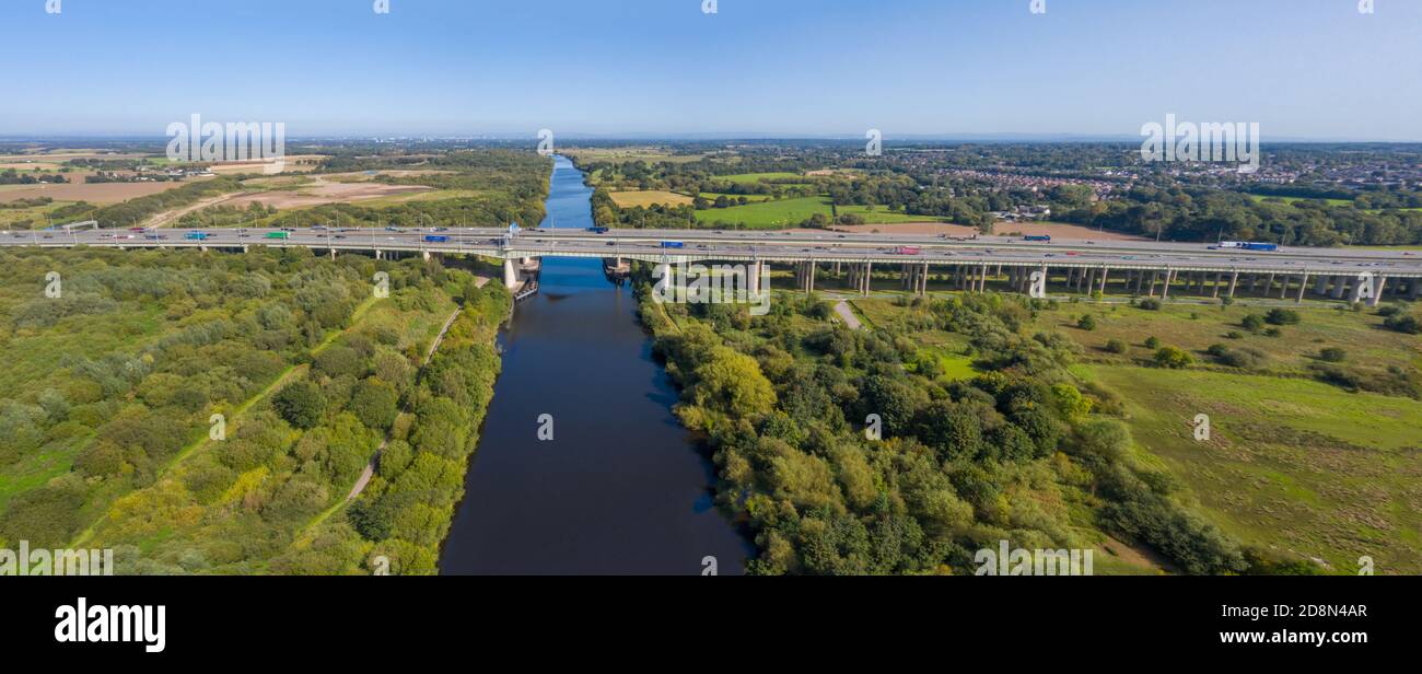 Thelwall Viaduct near Manchester and Warrington. the M6 motorway crossing a river. Stock Photo