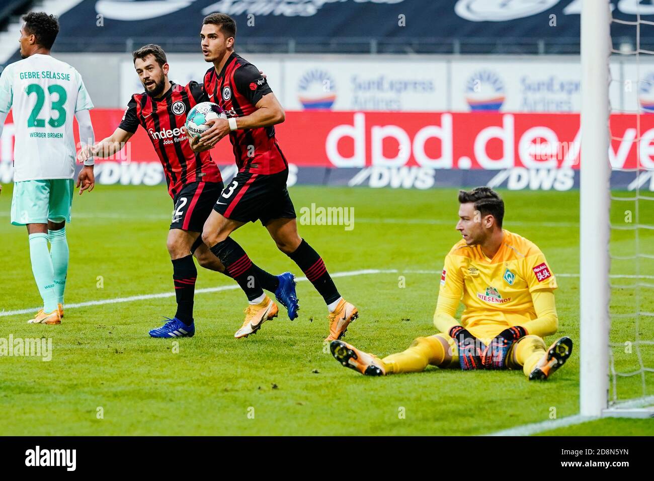 Sitting on soccer field hi-res stock photography and images - Page 14 -  Alamy