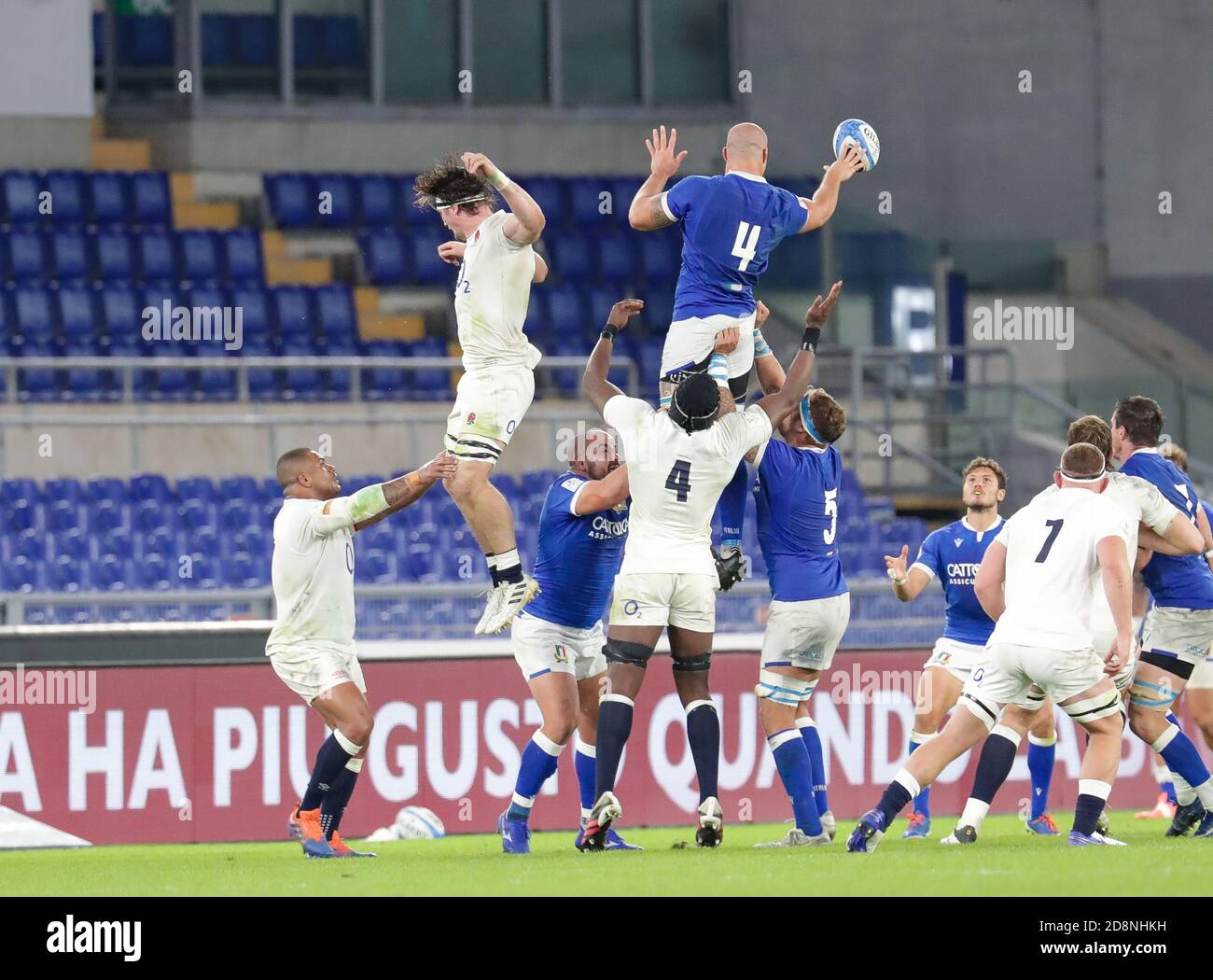 Rome, Italy. 31st Oct, 2020. rome, Italy, Stadio Olimpico, 31 Oct 2020, touche Italy during Italy vs England - Rugby Six Nations match - Credit: LM/Luigi Mariani Credit: Luigi Mariani/LPS/ZUMA Wire/Alamy Live News Stock Photo