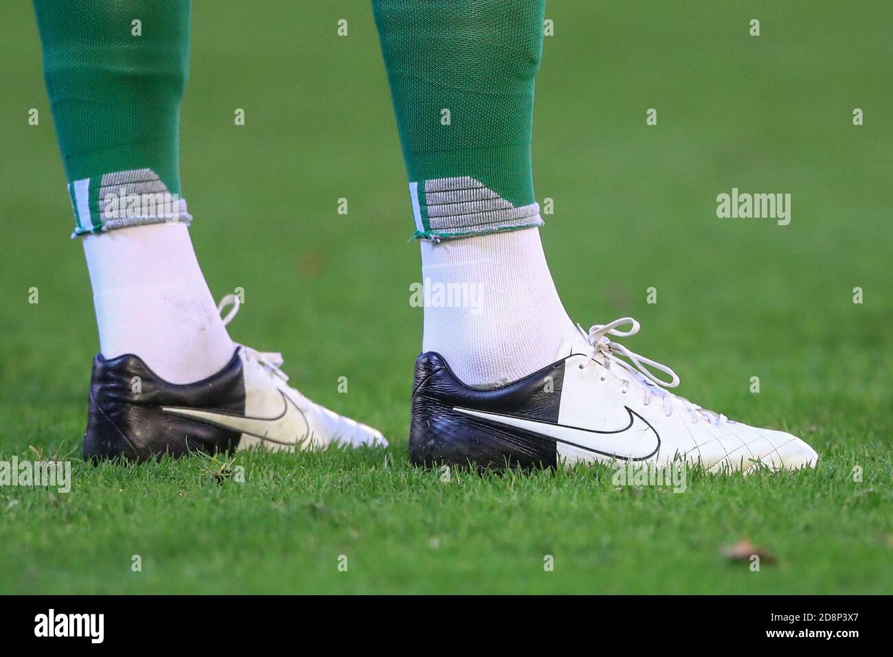 samenzwering Kano Psychologisch Ben Foster (1) of Watford's Nike football boots Stock Photo - Alamy