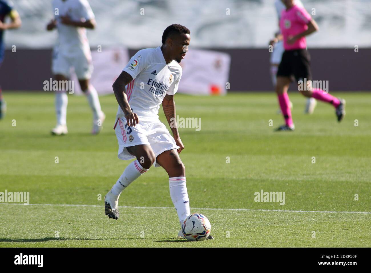 Madrid, Spain. 31st October, 2020. Eder Militao of Real Madrid in action during the Spanish championship La Liga football match between Real Madrid and SD Huesca on October 31, 2020 at Alfredo Di Stefano stadium in Valdebebas, Madrid, Spain - Photo Oscar J Barroso / Spain DPPI / DPPI Credit: LM/DPPI/Oscar Barroso/Alamy Live News Stock Photo