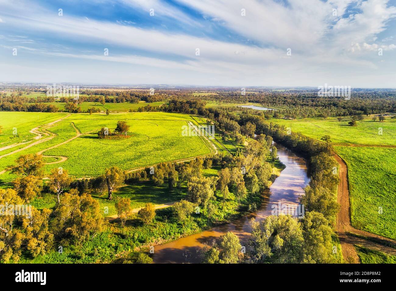 Macquarie river flowing trough Dubbo city in Australian Great Western