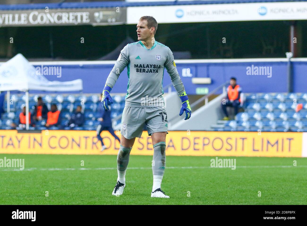 Cardiffs Alex Smithies during the Sky Bet Championship match between Queens Park Rangers and Cardiff City at Loftus Road Stadium, London on Saturday 31st October 2020. (Credit: Ian Randall | MI News) Credit: MI News & Sport /Alamy Live News Stock Photo