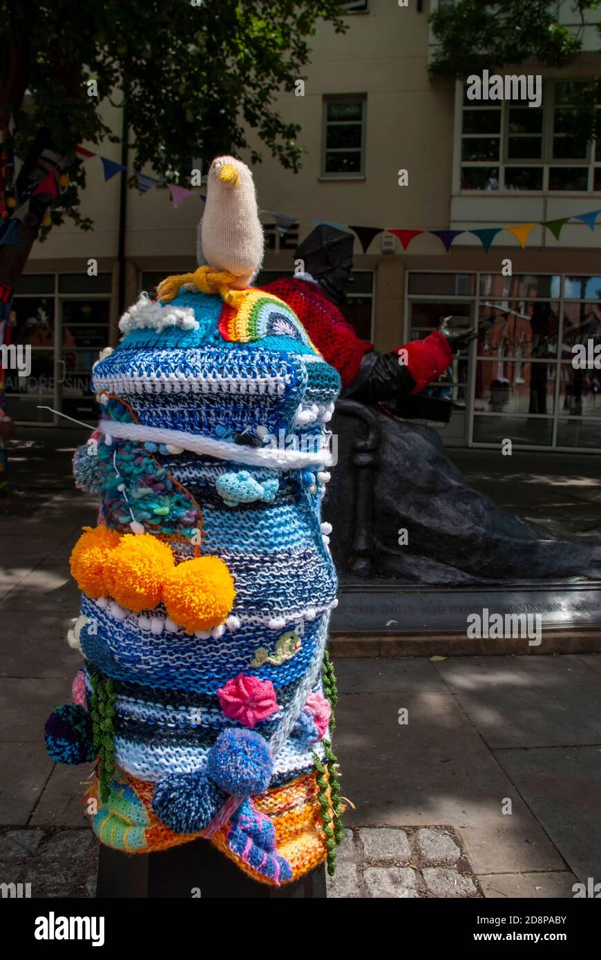 Yarn bombing on tree hires stock photography and images Alamy