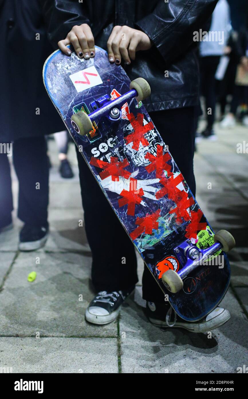 Stars on skateboard hi-res stock photography and images - Alamy