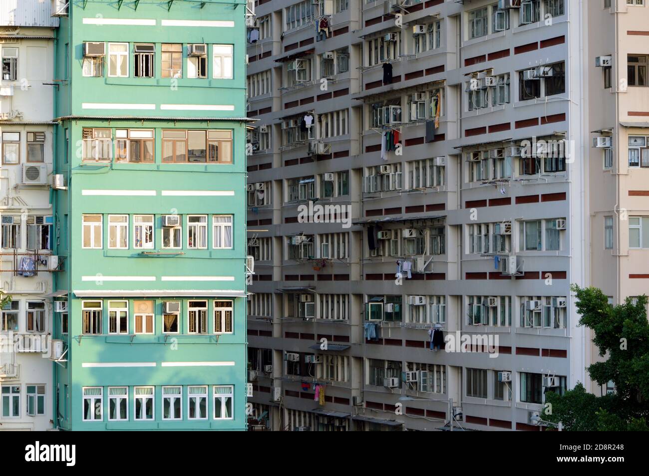 Apartment building facades in Man Wah Sun Chuen, Yau Ma Tei, Kowloon, Hong Kong Stock Photo