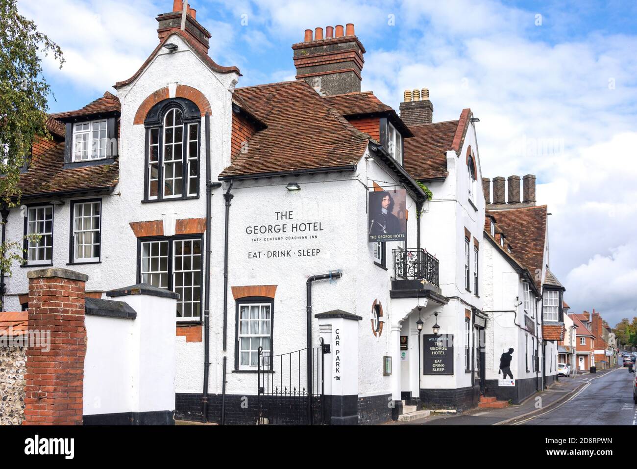16th century The George Hotel, High Street, Amesbury, Wiltshire, England, United Kingdom Stock Photo