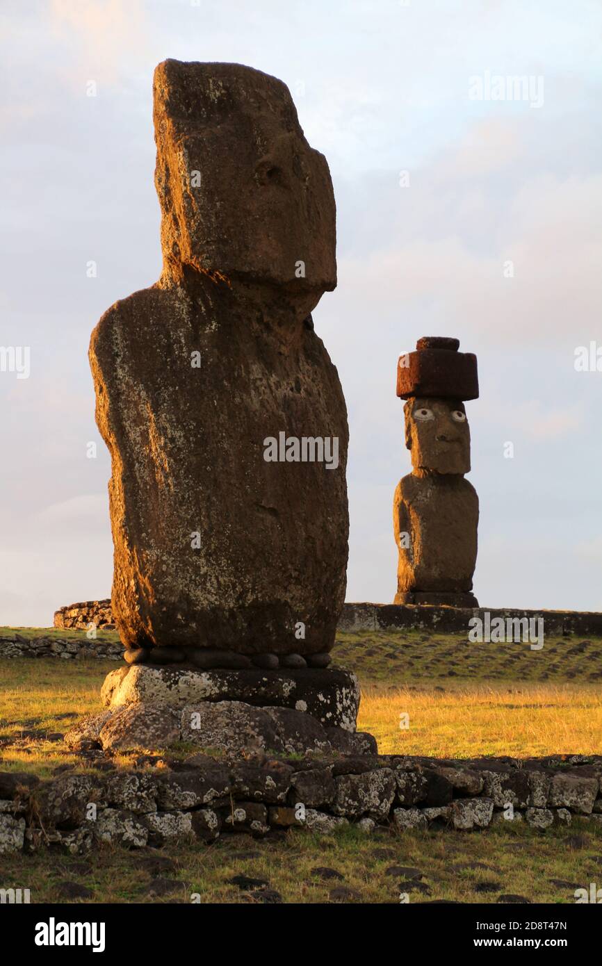 Moai Ahu Ko Te Riku and Moai Ahu Tahai on Easter Island, Rapa Nui, Polynesia, Chile, South America Stock Photo