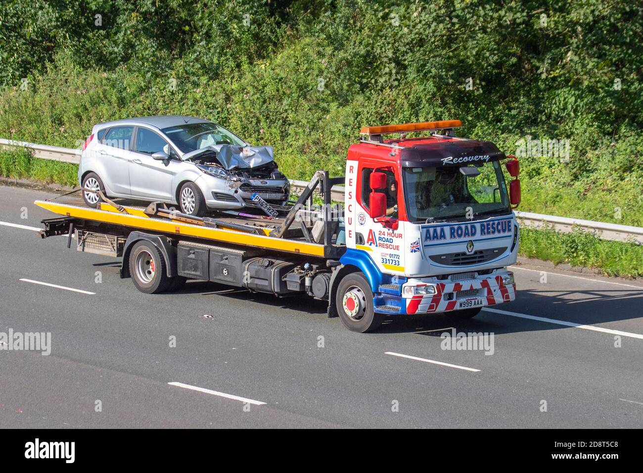 AAA Road Rescue (Leyland). 24 hour roadside breakdown service. Haulage delivery trucks, lorry, transportation, truck, AUTO carrier,  vehicle, European commercial transport, industry, M61 at Manchester, UK Stock Photo