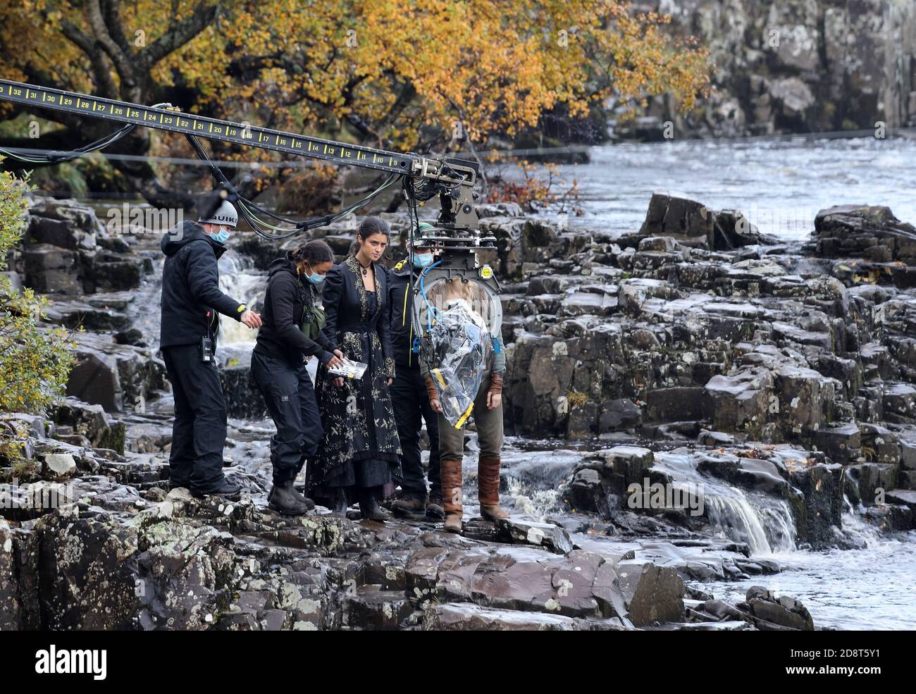 Anya Chalotra (Yennefer of Vengerberg) and Freya Allan (Ciri) hidden by Camera Filming Witcher 2 at Low Force, Teesdale, County Durham, UK Stock Photo