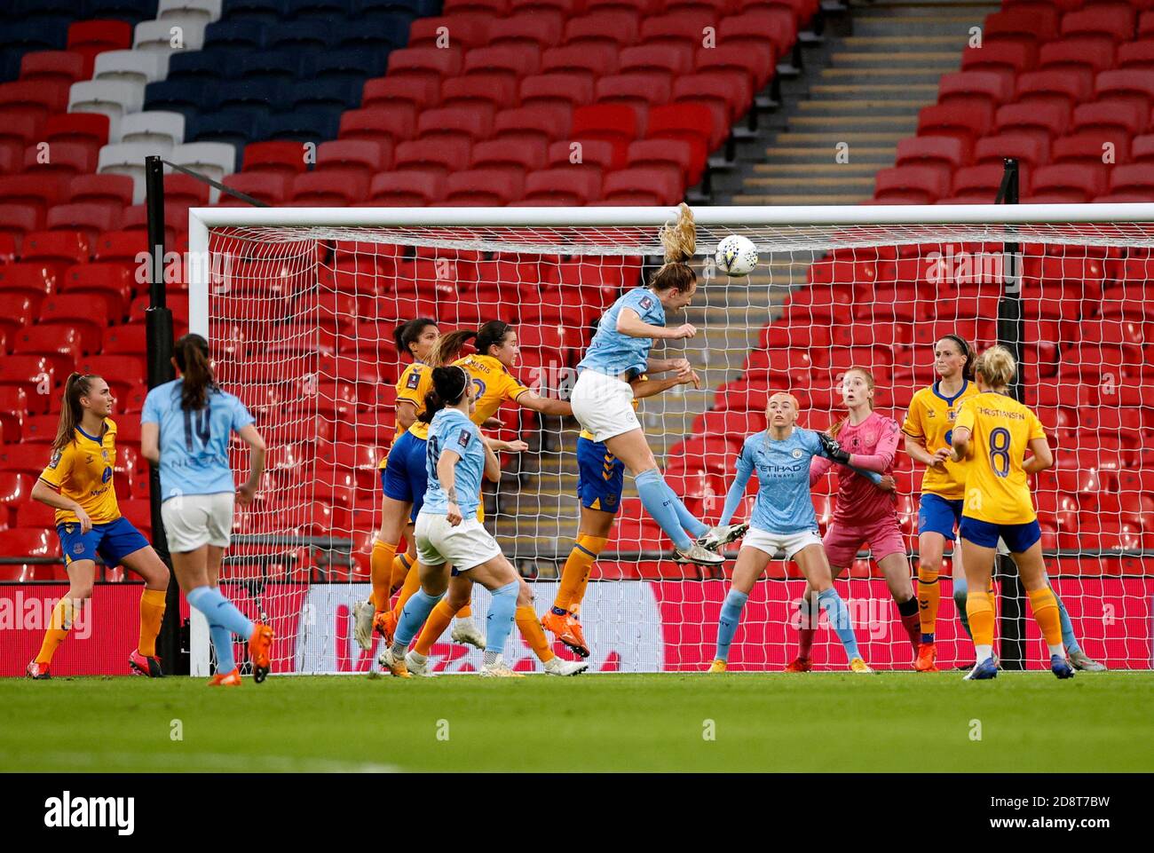 Manchester City S Sam Mewis Centre Scores Her Sides First Goal Of The Game With A Header