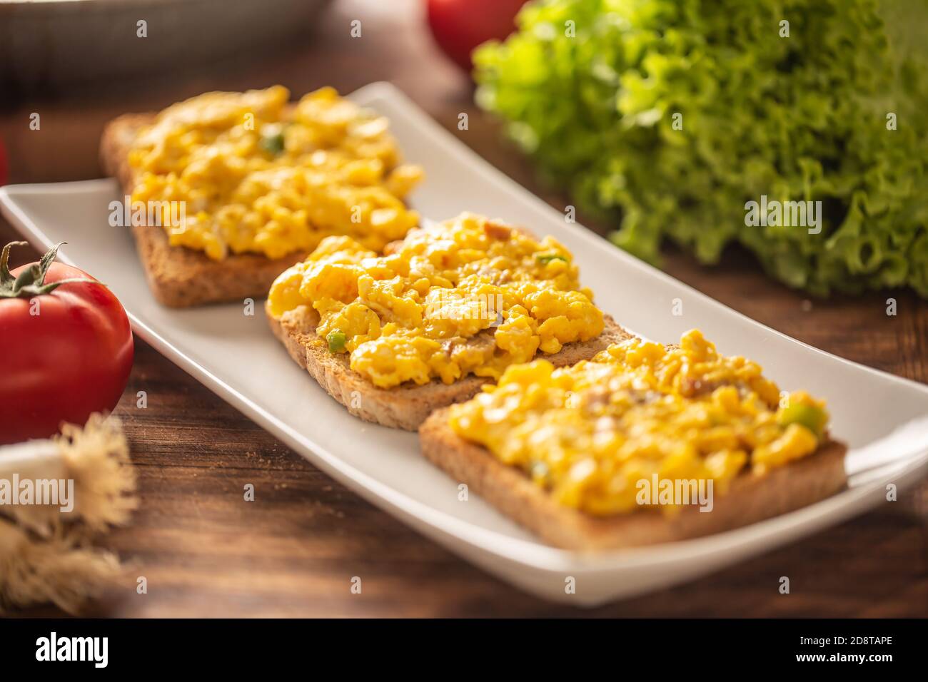 Toast bread with scrambled eggs hi-res stock photography and images - Alamy