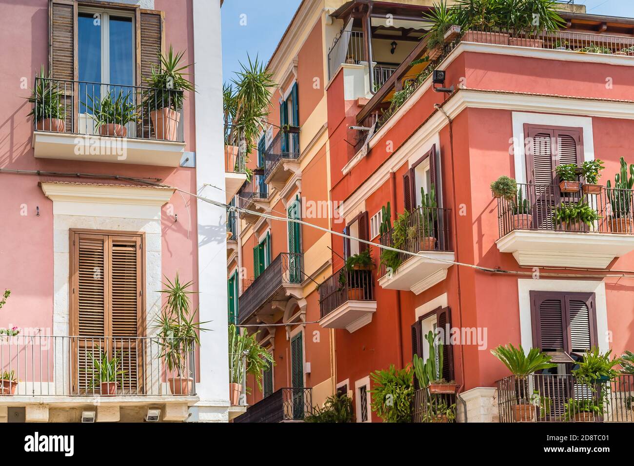 houses in street of the Old Town of Italian village Stock Photo - Alamy