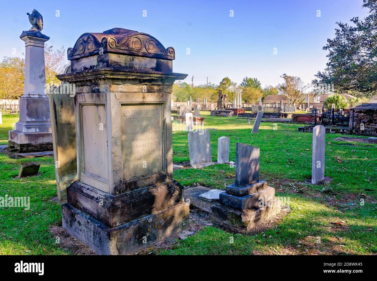 Graves graveyard headstones hires stock photography and images Alamy