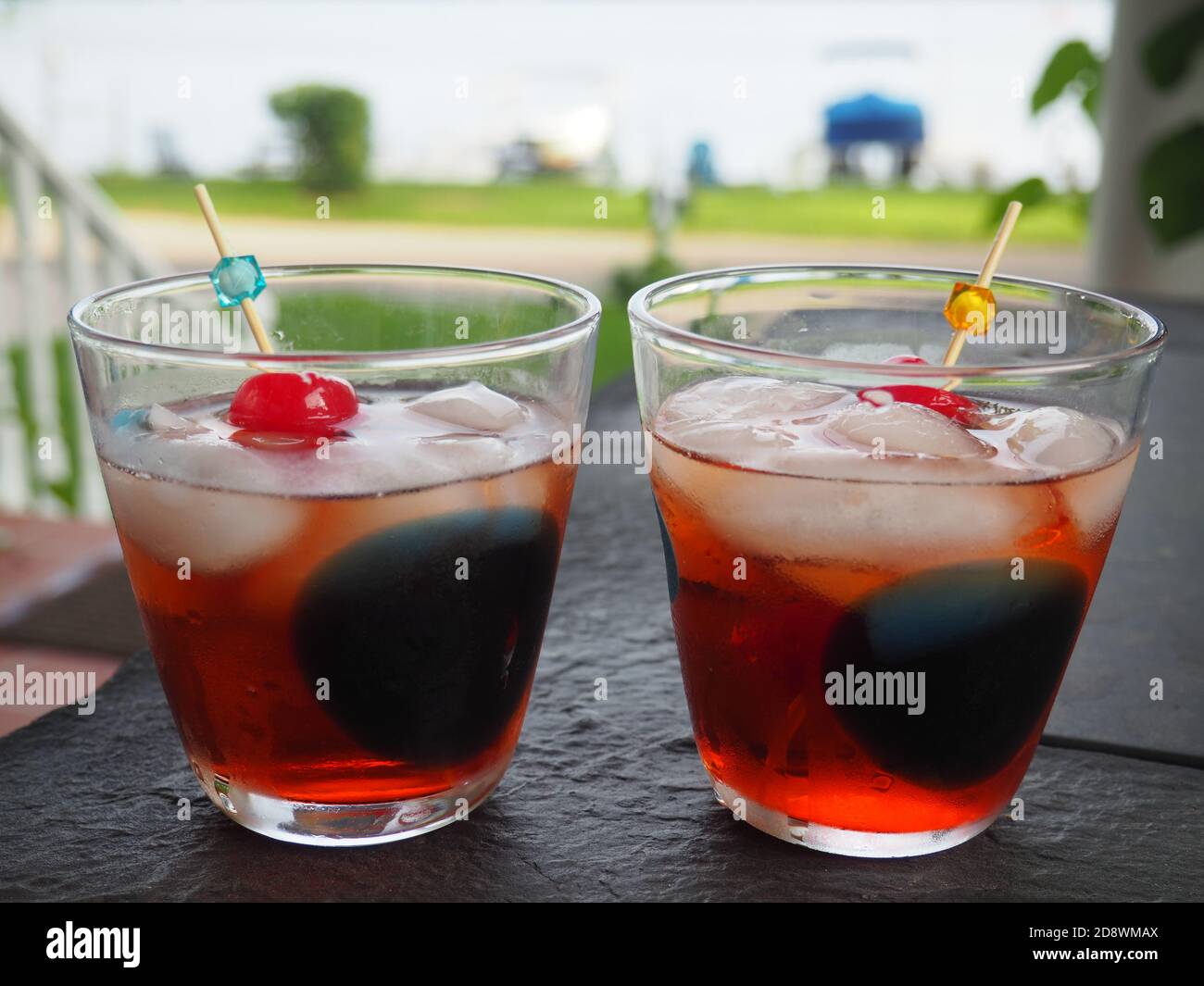 Old fashioned cocktail bourbon hi-res stock photography and images - Alamy