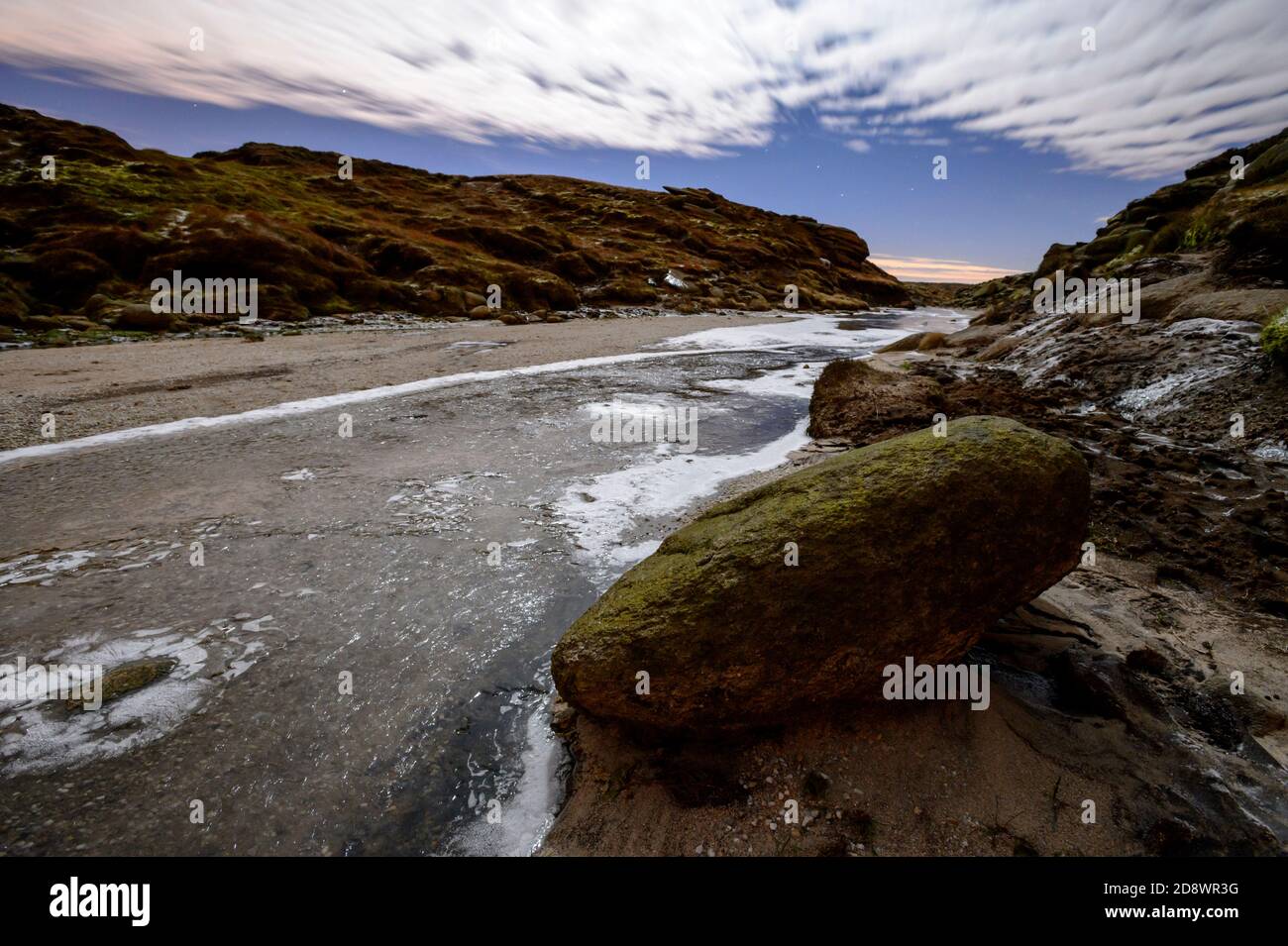 Page 2 Winter Scene In Moonlight High Resolution Stock Photography And Images Alamy