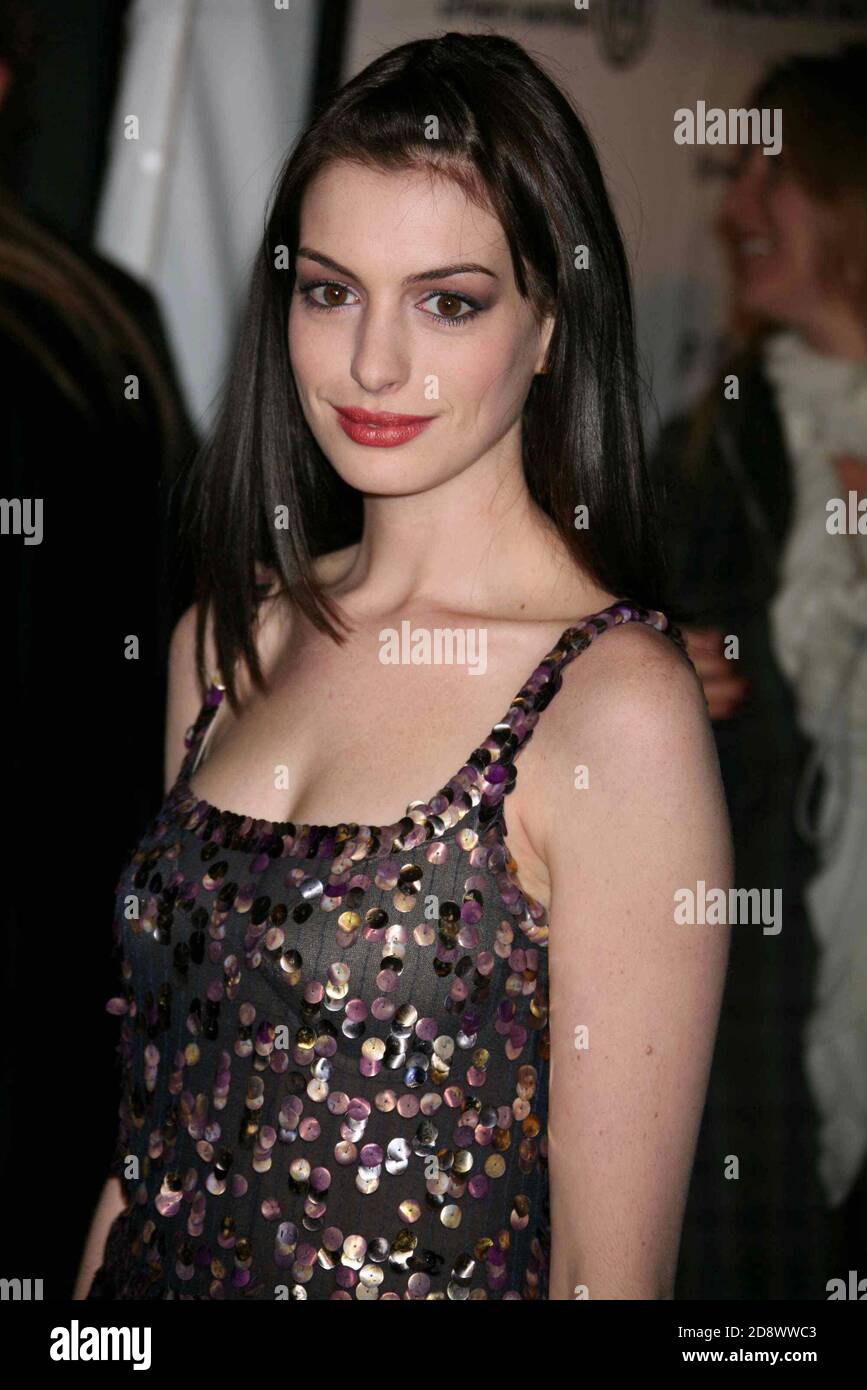 Anne Hathaway arriving at the premiere of 'Brokeback Mountain' at Loews Lincoln Square in New York City on December 6, 2005.  Photo Credit: Henry McGee/MediaPunch Stock Photo
