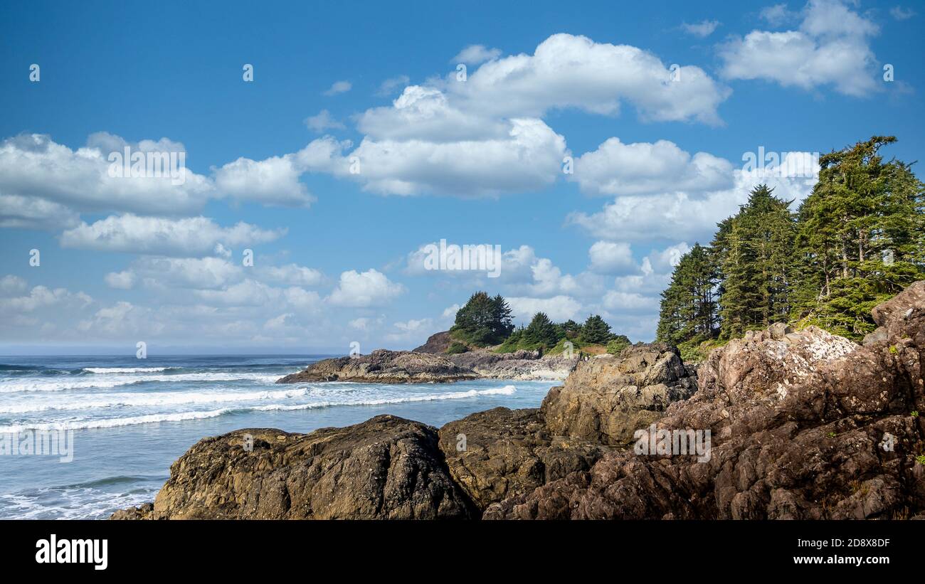 The rocky shore between Cox Bay and Chesterman Beach at the Pacific Rim National Park on Vancouver Island, British Columbia, Canada Stock Photo