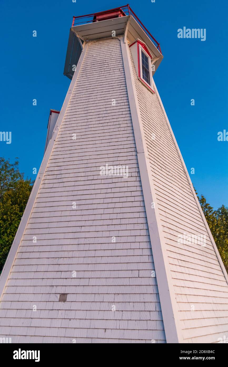 Big Tub Lighthouse Tobermory Bruce Peninsula Canada Stock Photo Alamy
