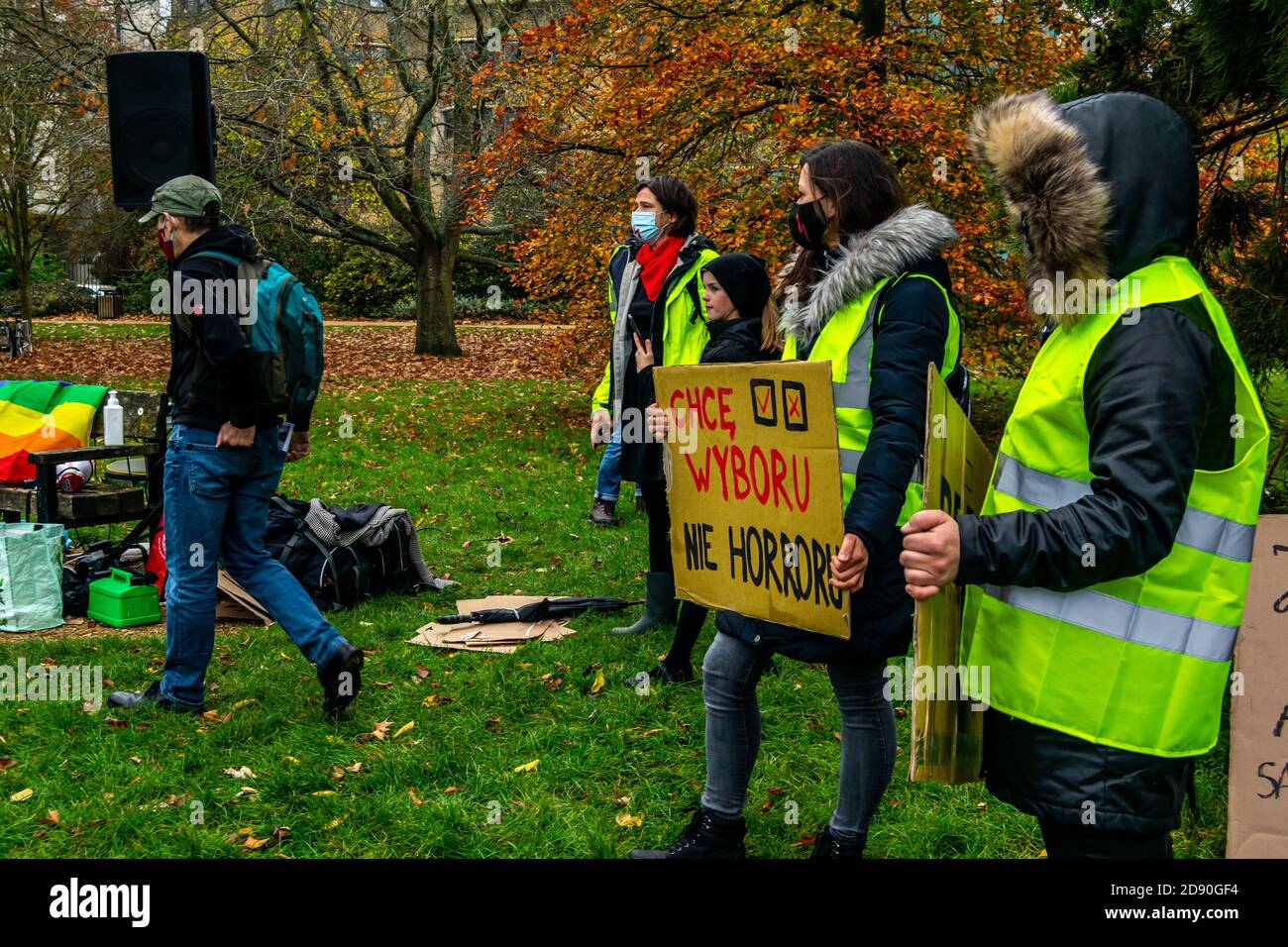 Oxford, United Kingdom - November 1, 2020: Polish pro choice protest in University Parks Oxford, women and men peacefully protesting against the anti Stock Photo