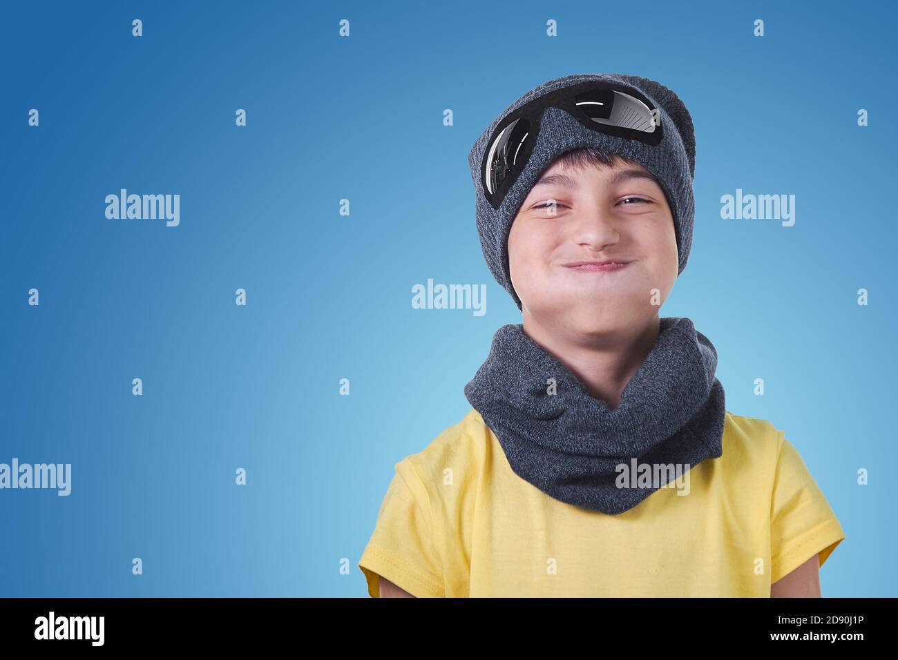 aviator scarf wear it properly