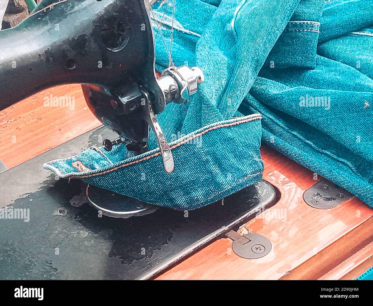 Juki DDL-8700-H Industrial Straight Stitch Sewing Machine, K.D table &  Servo Motor DIY - Walmart.com