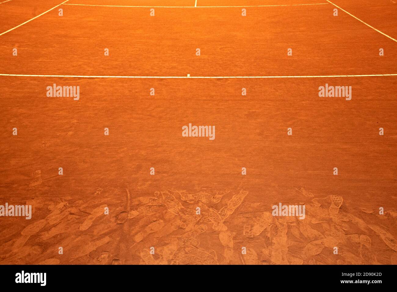 slide on the clay tennis court Stock Photo Alamy