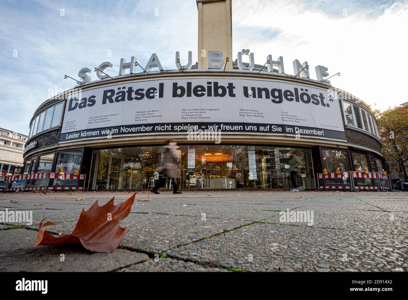 02 November 2020, Berlin: At the beginning of the month-long partial lockdown at the Schaubühne, the motto is 'The mystery remains unsolved. Unfortunately we can't play in November - we're looking forward to it in December'. Federal and state governments have decided on the partial lockdown. Photo: Fabian Sommer/dpa Stock Photo