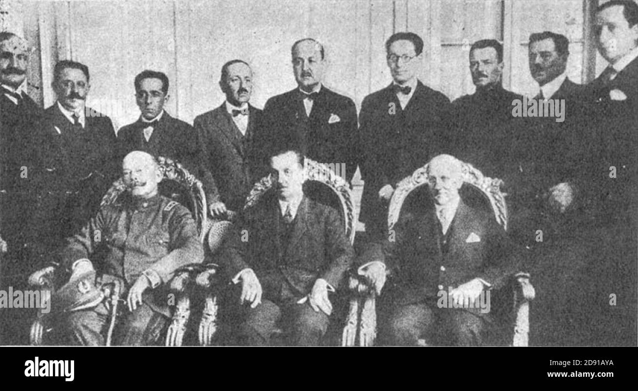 Junta de Gobierno Presidida por don Emlllo Bello Codesido y su Ministerio (1925). Stock Photo