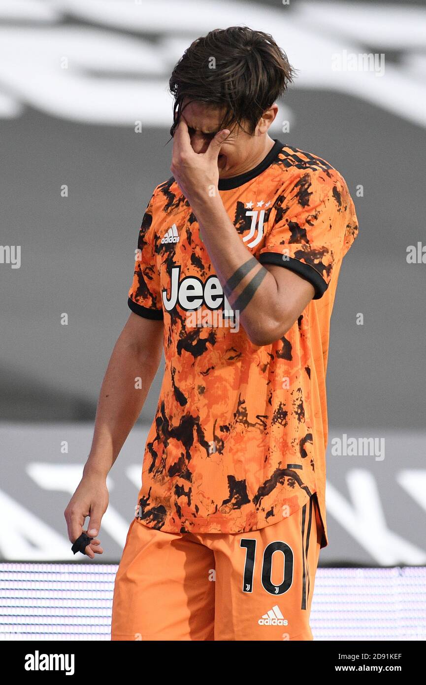 Paul Dybala's of Juventus FC disappointment after being replaced during Spezia Calcio vs Juventus FC, Italian soccer Serie A match, cesena, Italy, 0 C Stock Photo