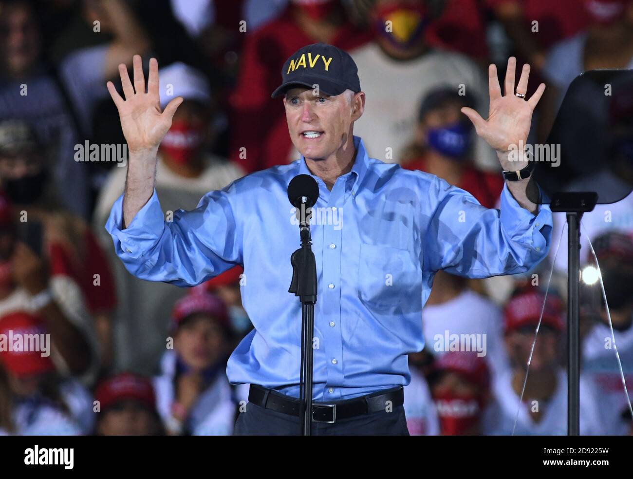Opa Locka, United States. 01st Nov, 2020. November 1, 2020 - Opa-Locka, Florida, United States - U.S. Senator Rick Scott (R-FL) speaks to the crowd before the arrival of U.S. President Donald Trump at a campaign rally at Miami-Opa Locka Executive Airport on November 1, 2020 in Opa-Locka, Florida. President Trump held events in five states today, as he continues his campaign against Democratic presidential nominee Joe Biden two days before the November 3 election. Credit: Paul Hennessy/Alamy Live News Stock Photo