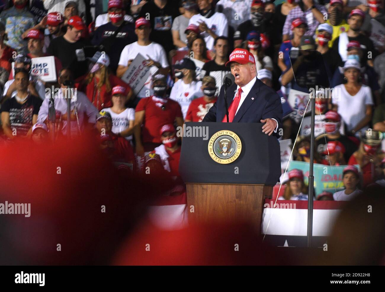 Opa Locka, United States. 01st Nov, 2020. November 1, 2020 - Opa-Locka, Florida, United States - U.S. President Donald Trump speaks at a campaign rally at Miami-Opa Locka Executive Airport on November 1, 2020 in Opa-Locka, Florida. President Trump held events in five states today, as he continues his campaign against Democratic presidential nominee Joe Biden two days before the November 3 election. Credit: Paul Hennessy/Alamy Live News Stock Photo