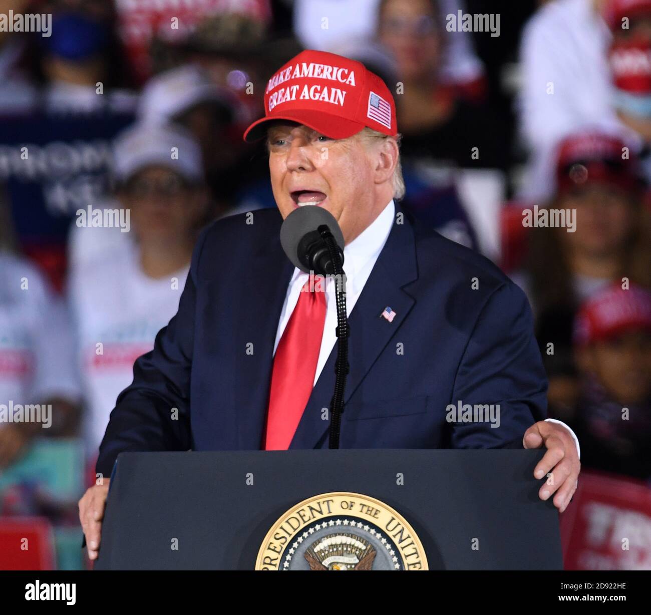 Opa Locka, United States. 01st Nov, 2020. November 1, 2020 - Opa-Locka, Florida, United States - U.S. President Donald Trump speaks at a campaign rally at Miami-Opa Locka Executive Airport on November 1, 2020 in Opa-Locka, Florida. President Trump held events in five states today, as he continues his campaign against Democratic presidential nominee Joe Biden two days before the November 3 election. Credit: Paul Hennessy/Alamy Live News Stock Photo