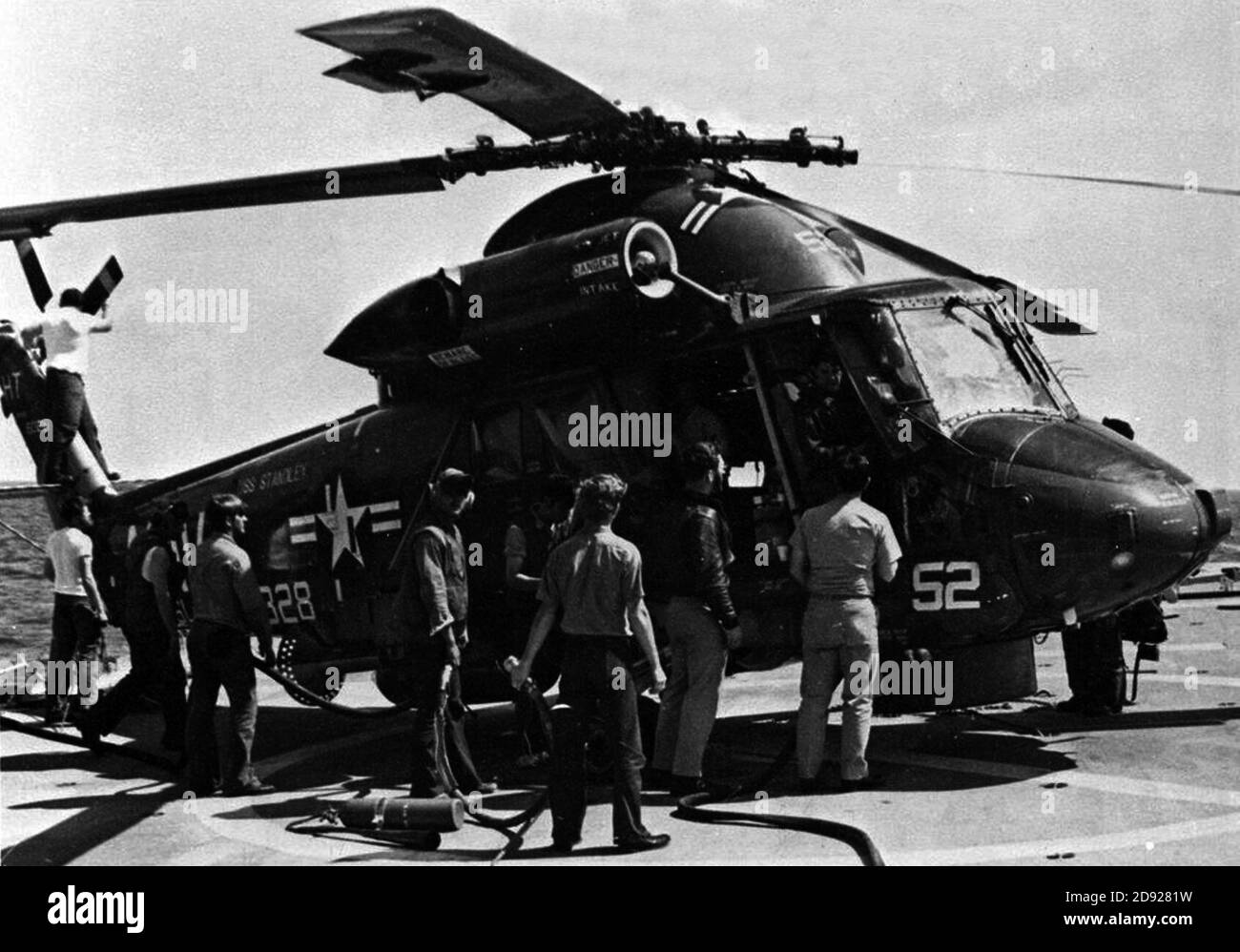 Kaman SH-2D Seasprite of HSL-30 aboard USS William H. Standley (DLG-32), in 1972. Stock Photo