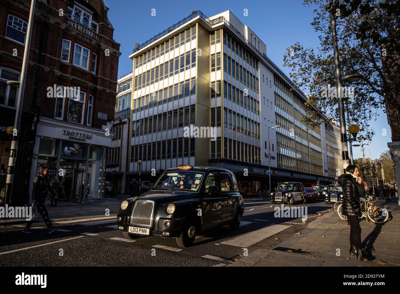 Kings Road, heart of the Sloane's scene in trendy Chelsea area of Southwest London, England, United Kingdom Stock Photo