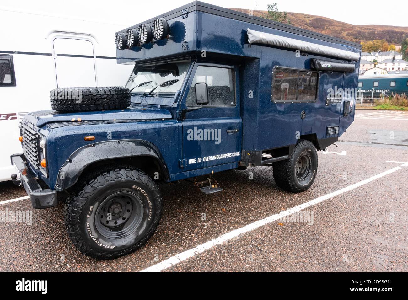 A Land Rover Defender converted into an overland expedition vehicle or  camper, UK Stock Photo - Alamy