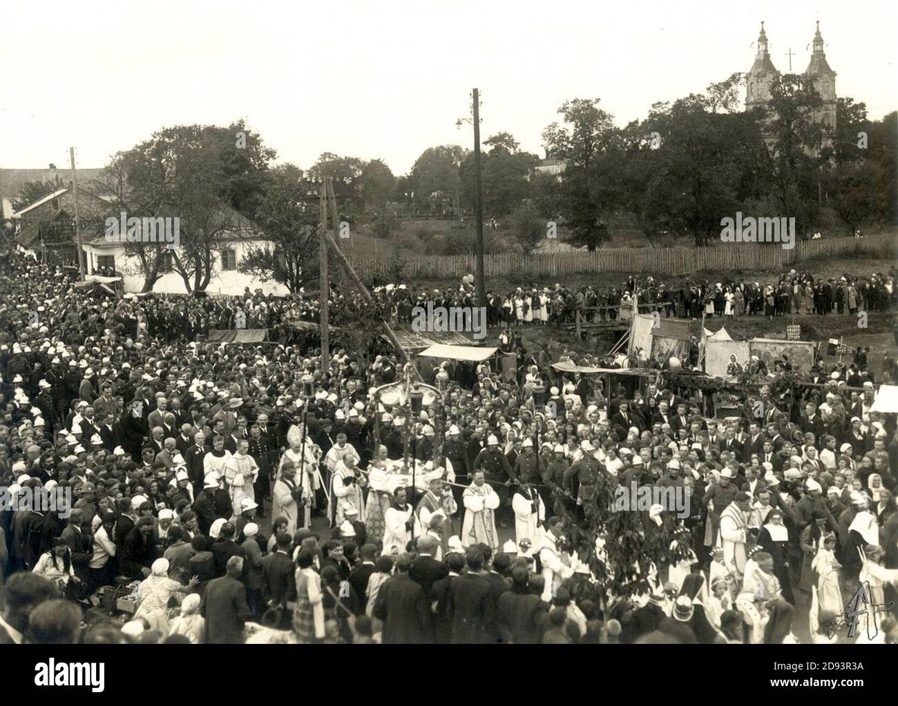 Jędrzejów. Uroczystość religijna, 700-lecie śmierci bł. Wincentego Kadłubka, 1923. Stock Photo
