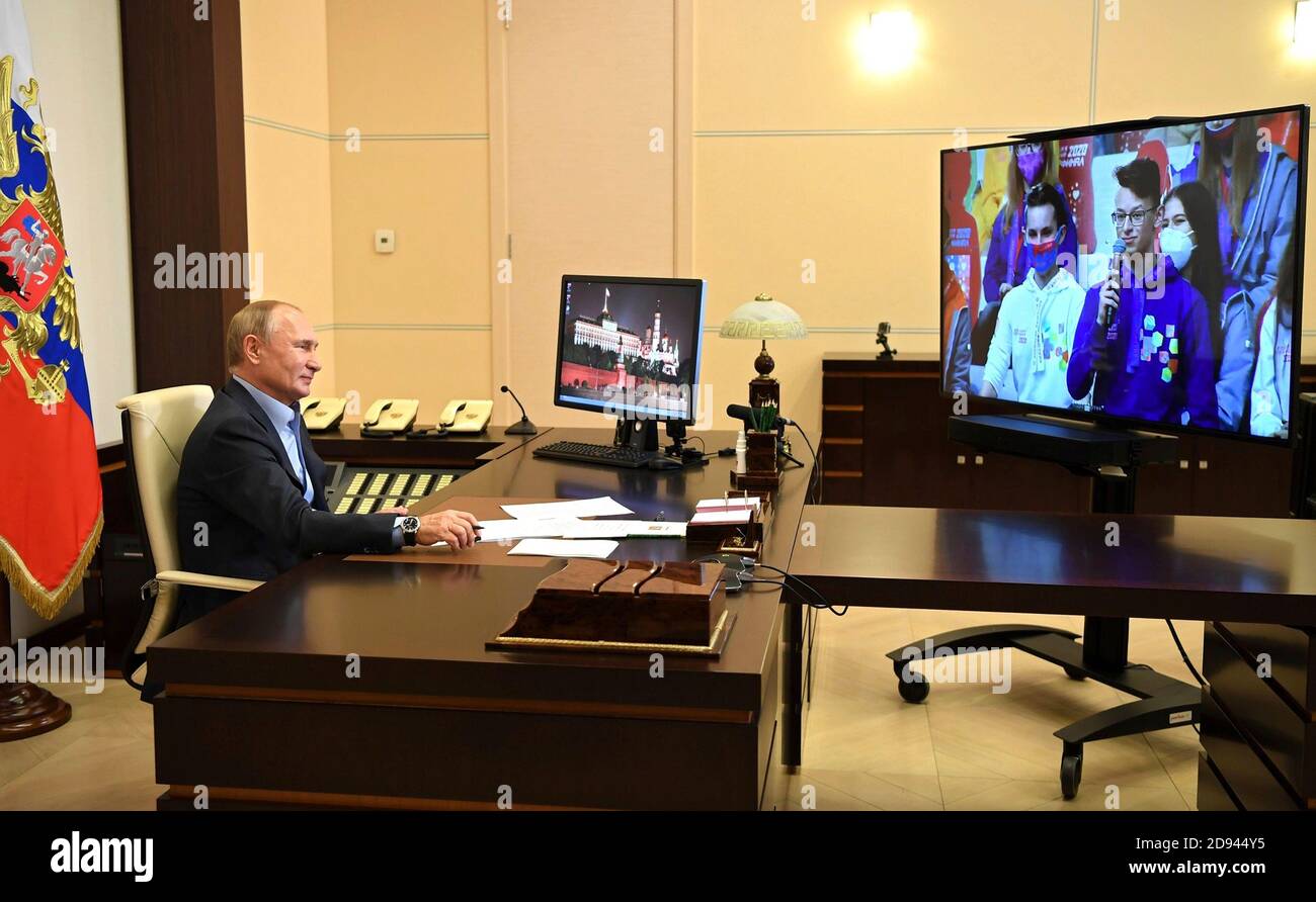 Moscow, Russia. 02nd Nov, 2020. Russian President Vladimir Putin, holds a video conference with the finalists of the Bolshaya Peremena nationwide contest for school students from his residence at Novo-Ogaryovo November 2, 2020 outside Moscow, Russia. Putin is holding meetings by tele-conference from his residence due to the COVID-19, coronavirus pandemic. Credit: Alexei Druzhinin/Kremlin Pool/Alamy Live News Stock Photo