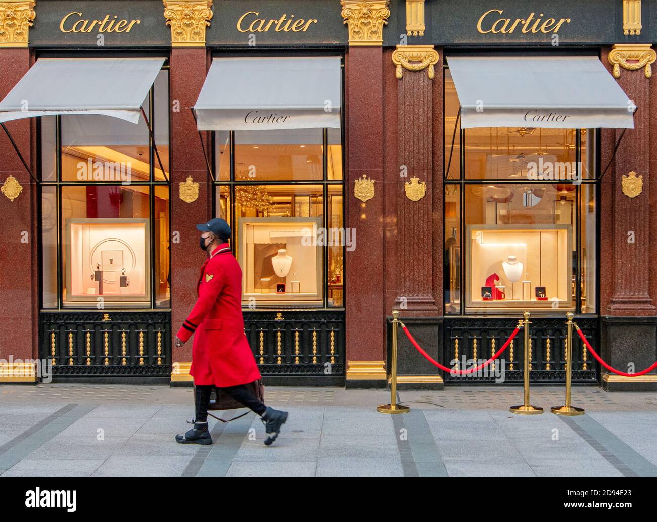 Frontage of the Cartier store Old Bond Street London one of the world s most prestigious luxury goods retailers Stock Photo Alamy