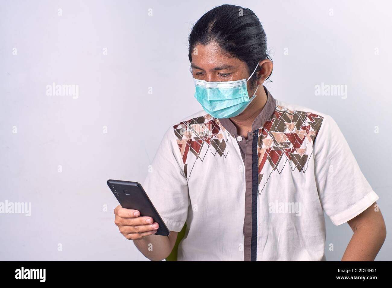 Asian young man white surgical hi-res stock photography and images - Alamy