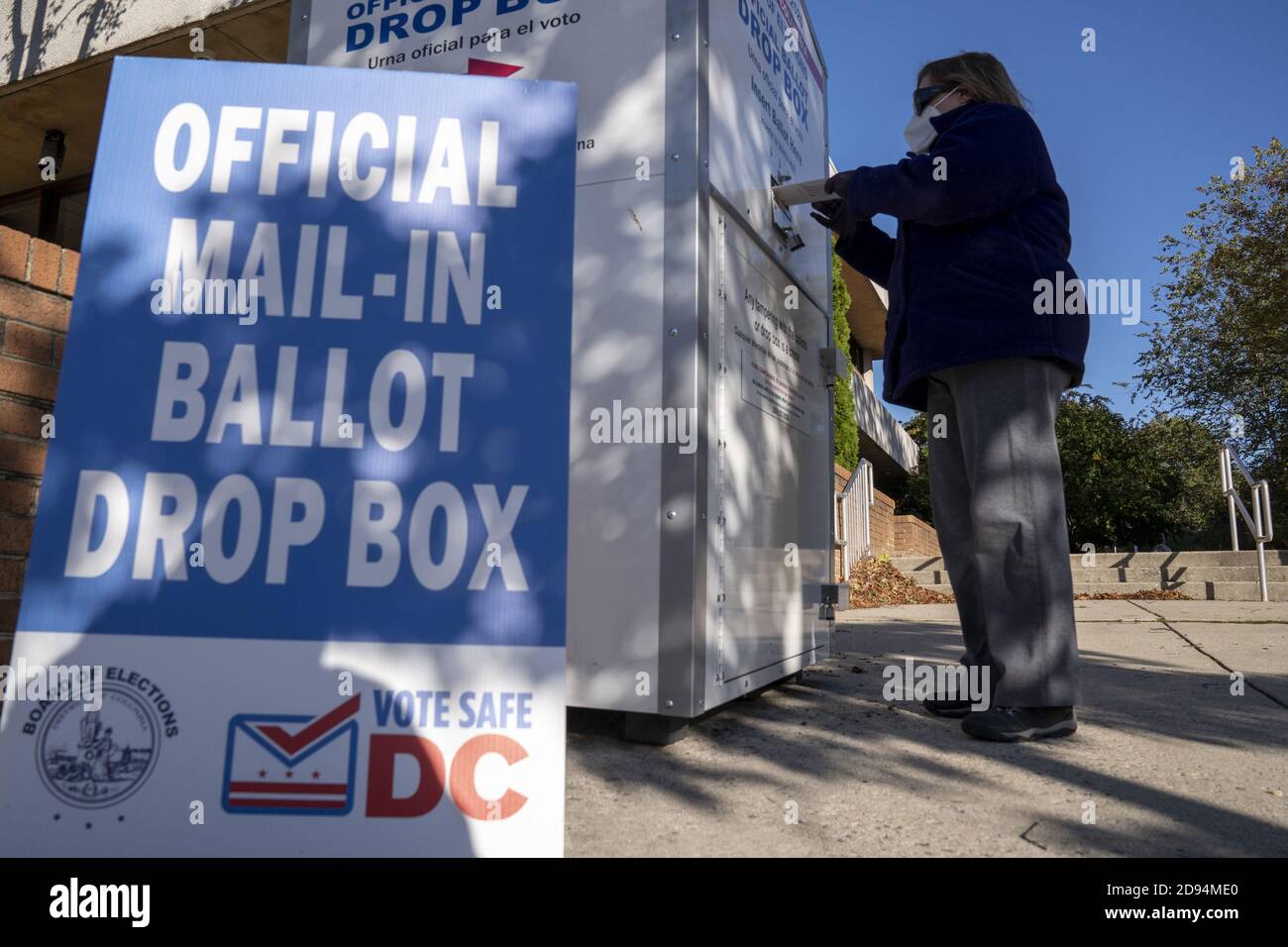 Official ballot drop box hires stock photography and images Alamy