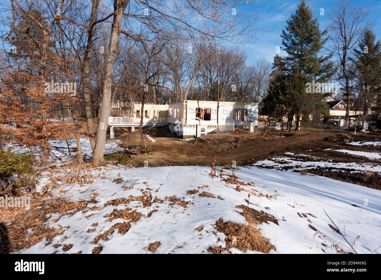 Tear down and rebuilding mansions on the Mississippi River Boulevard